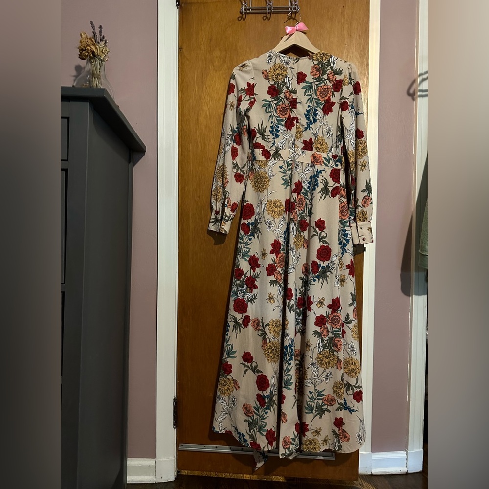 Promesa Floral Long Sleeve Wrap Dress - Picture 4 of 11